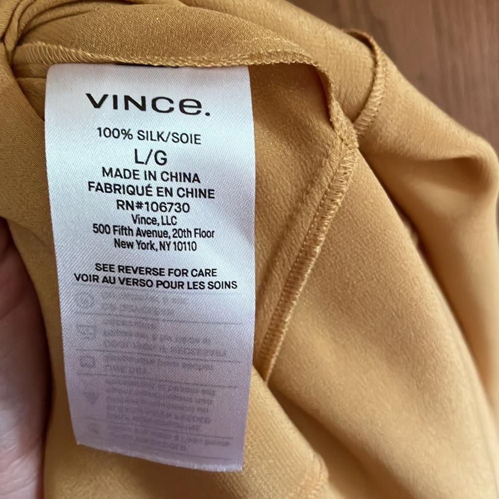VINCE gold silk dress!๐๐ซ๐คฉ - Picture 12 of 12